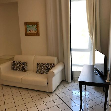 Palazzo Dogana Rooms Агрополи Номер фото