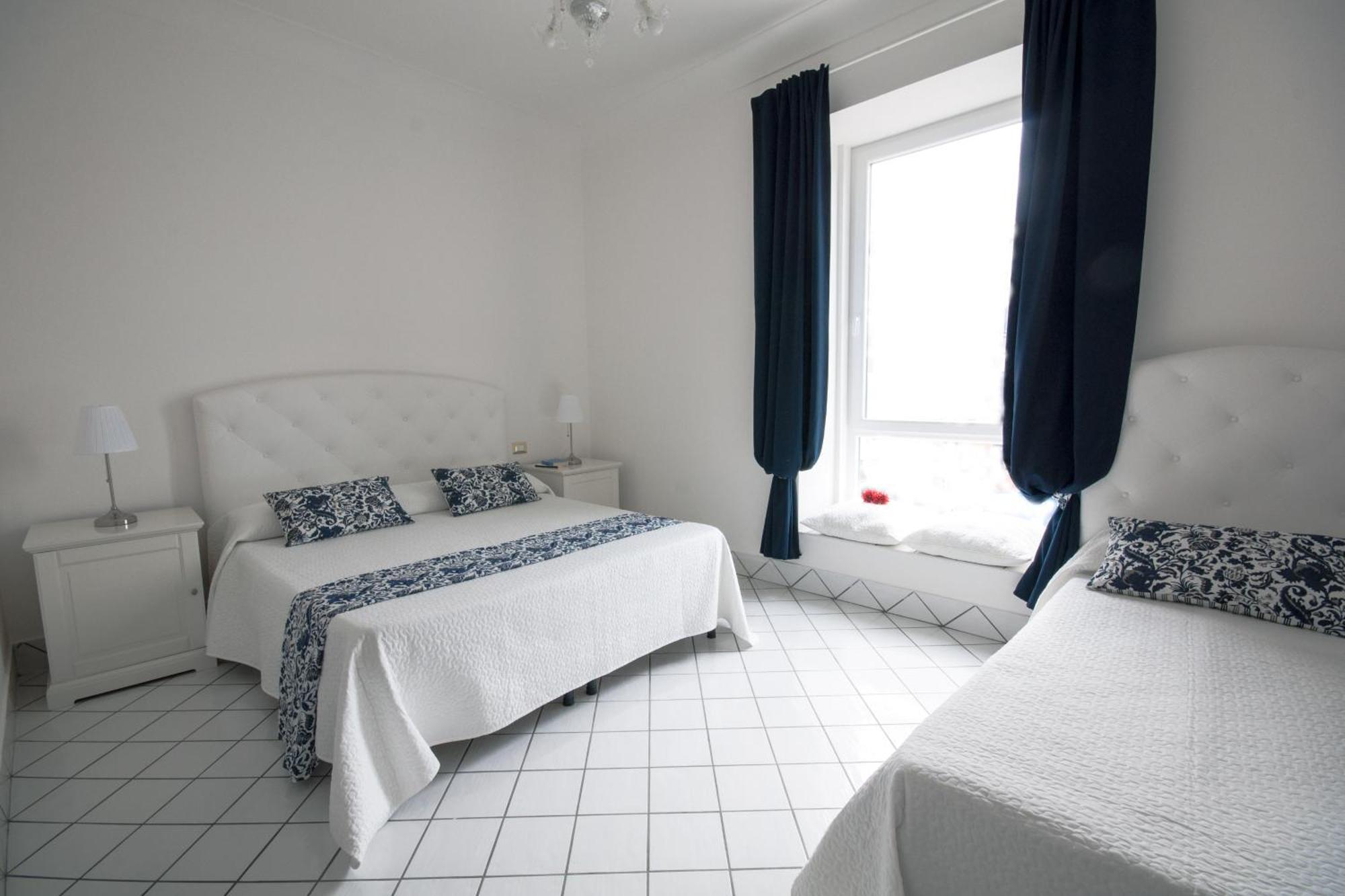 Palazzo Dogana Rooms Агрополи Номер фото