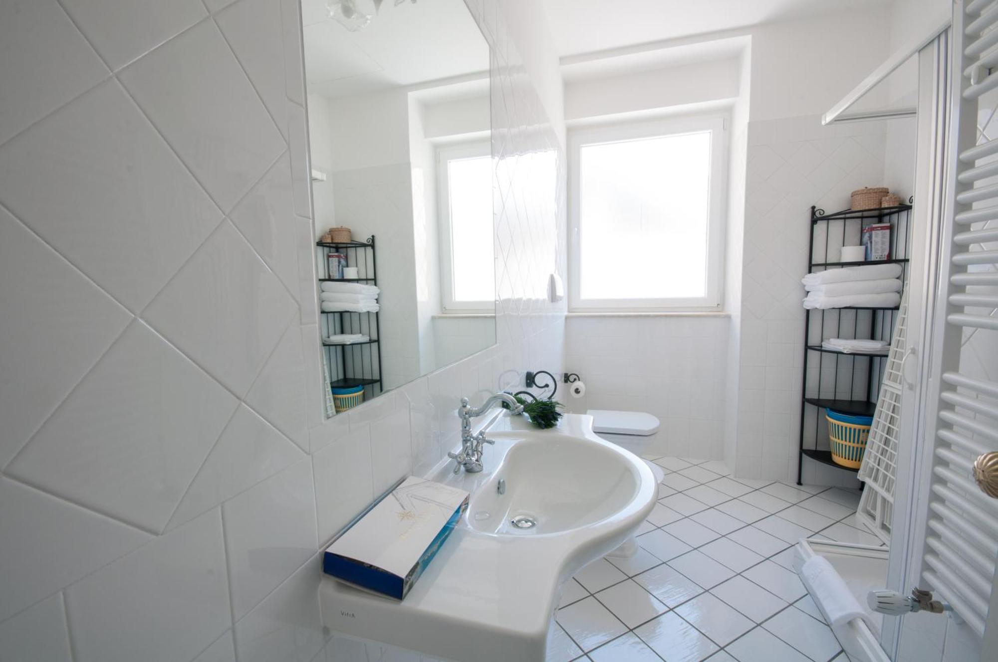 Palazzo Dogana Rooms Агрополи Номер фото