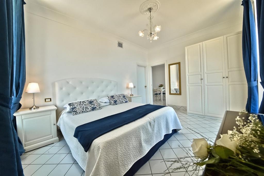 Palazzo Dogana Rooms Агрополи Экстерьер фото