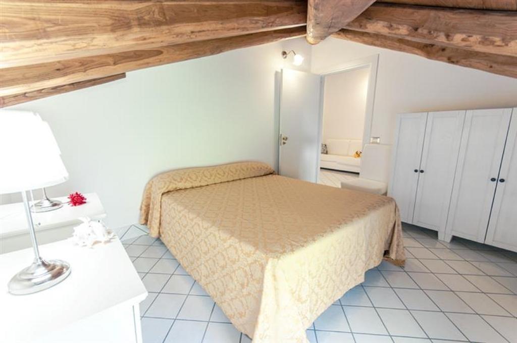 Palazzo Dogana Rooms Агрополи Экстерьер фото
