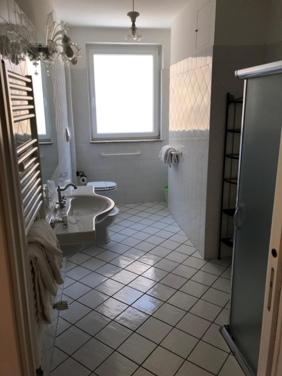 Palazzo Dogana Rooms Агрополи Номер фото